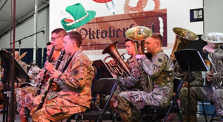 Army-Band-Oktoberfest.jpg