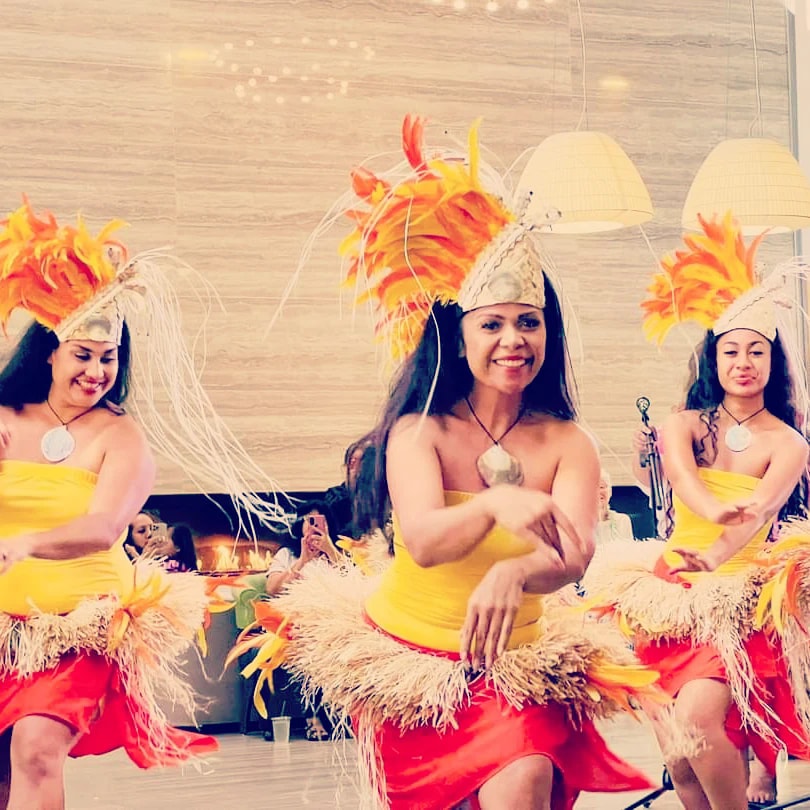 Lemana Polynesian Revue 2.jpg