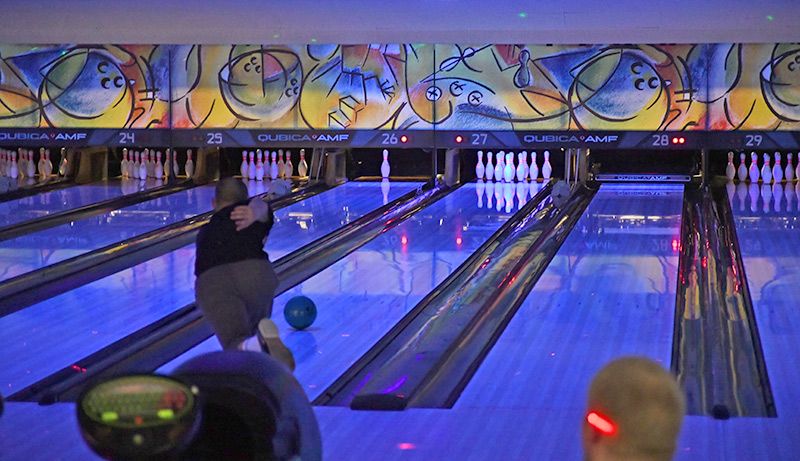 Rock n' Glow Bowling